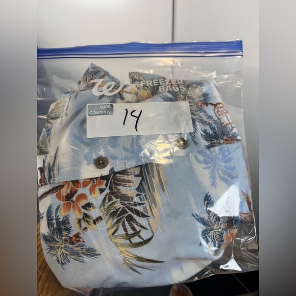 Campia Moda Men's Hawaiian Button Shirt L 100% Rayón All Over Boats Palm Trees - Picture 8 of 8